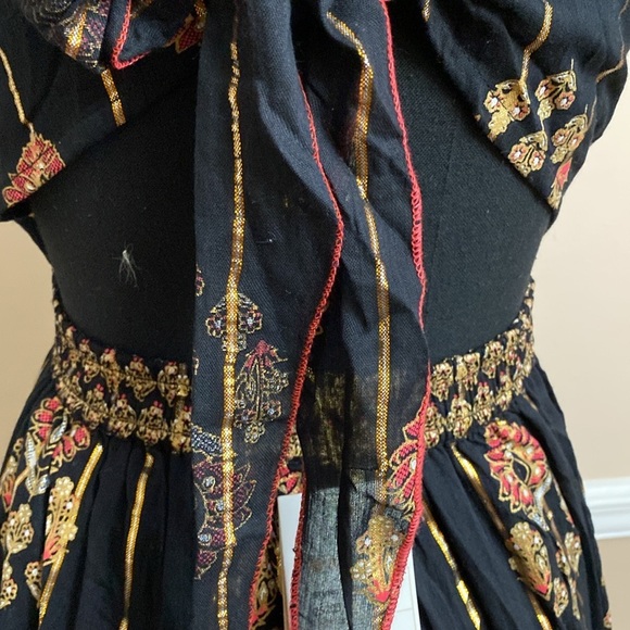 Elegant Black and Gold Maxi Dress S/M NWT - Picture 11 of 16